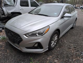 2018 Hyundai Sonata SE - Exterior Front Left Corner Image